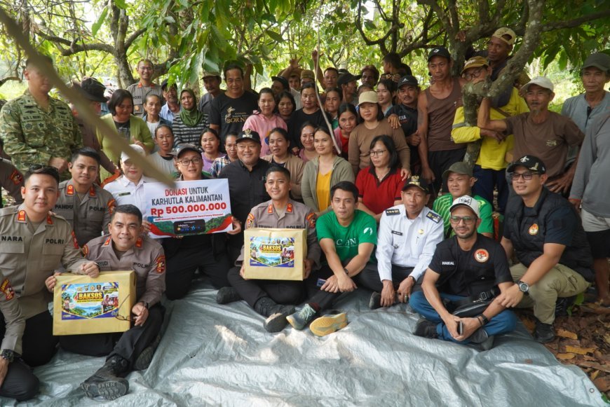 Wakil Bupati Berau Serahkan Bantuan Ke Warga Terdampak Karhutla