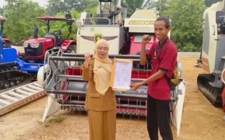 Dapat Bantuan Mesin Panen Dari Kementan RI, DTPHP Berau Optimis Proses Panen Petani Semakin Efisien