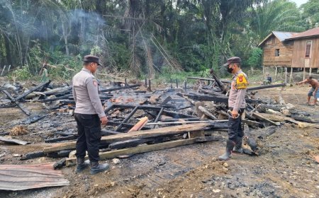 Tinggalkan Rumah Saat Api Dapur Menyala, Rumah Seorang Lansia di Berau Terbakar