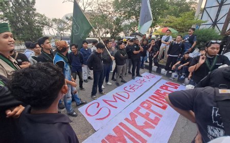 HMI Samarinda Geruduk Kantor PLN UP3, Desak Transparansi Penyebab Pemadaman Bergilir