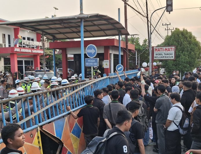 HMI Samarinda Gelar Aksi Jilid II di Fuel Terminal Pertamina, Desak Transparansi Distribusi BBM