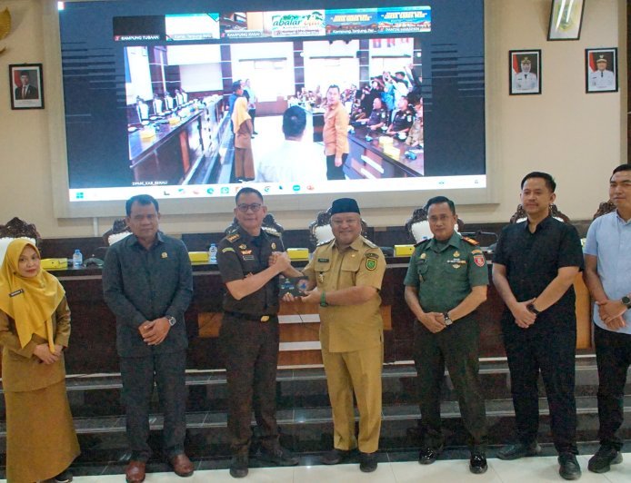 Cegah Masalah Hukum Pengelolaan Anggaran, Pemkab Berau dan Kejari Edukasi Aparatur Kampung