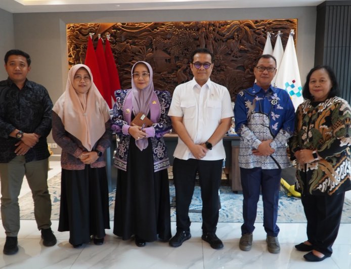 Percepat Akses Telekomunikasi Kampung, Pemkab Berau Perkuat Sinergi Bersama Kemkomdigi