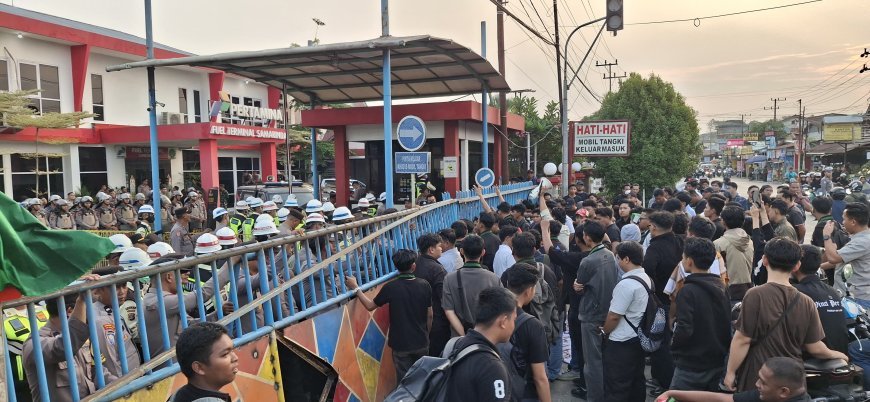 HMI Samarinda Gelar Aksi Jilid II di Fuel Terminal Pertamina, Desak Transparansi Distribusi BBM