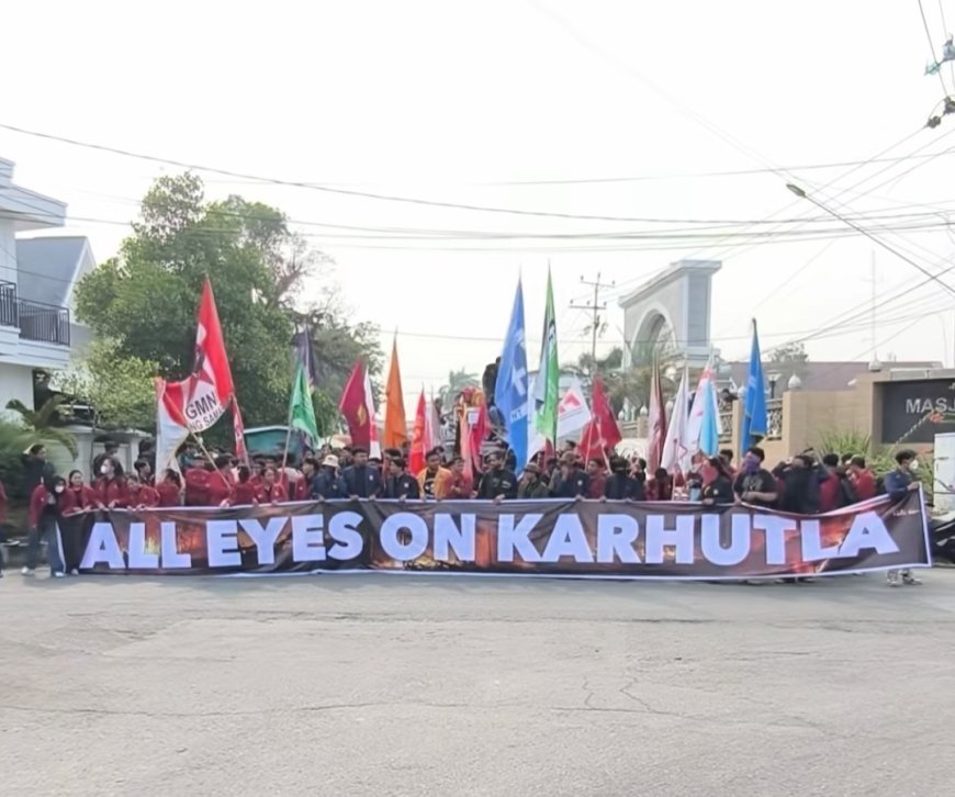 Ribuan Massa Gelar  Aksi di Kantor Gubernur Kaltim, Suarakan 7 Tuntutan Krisis Daerah